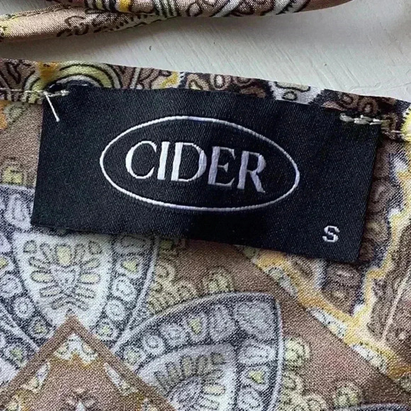 Cider Handkerchief Top in Size Small - Picture 3 of 3